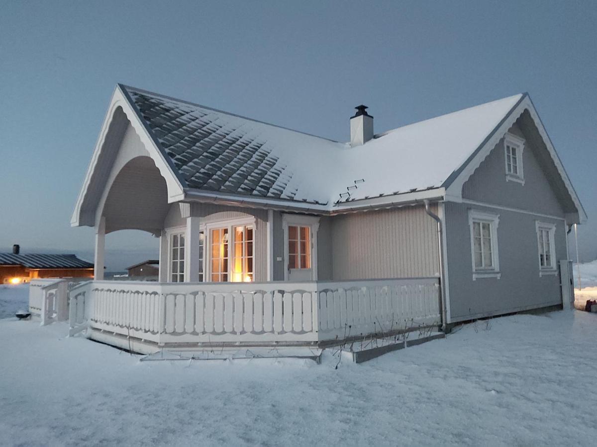 Banpim Beachside Lofoten Ramberg Exterior photo